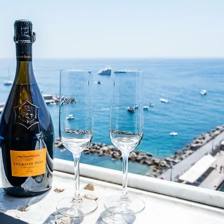 Suite Picasso Amalfi Exterior photo
